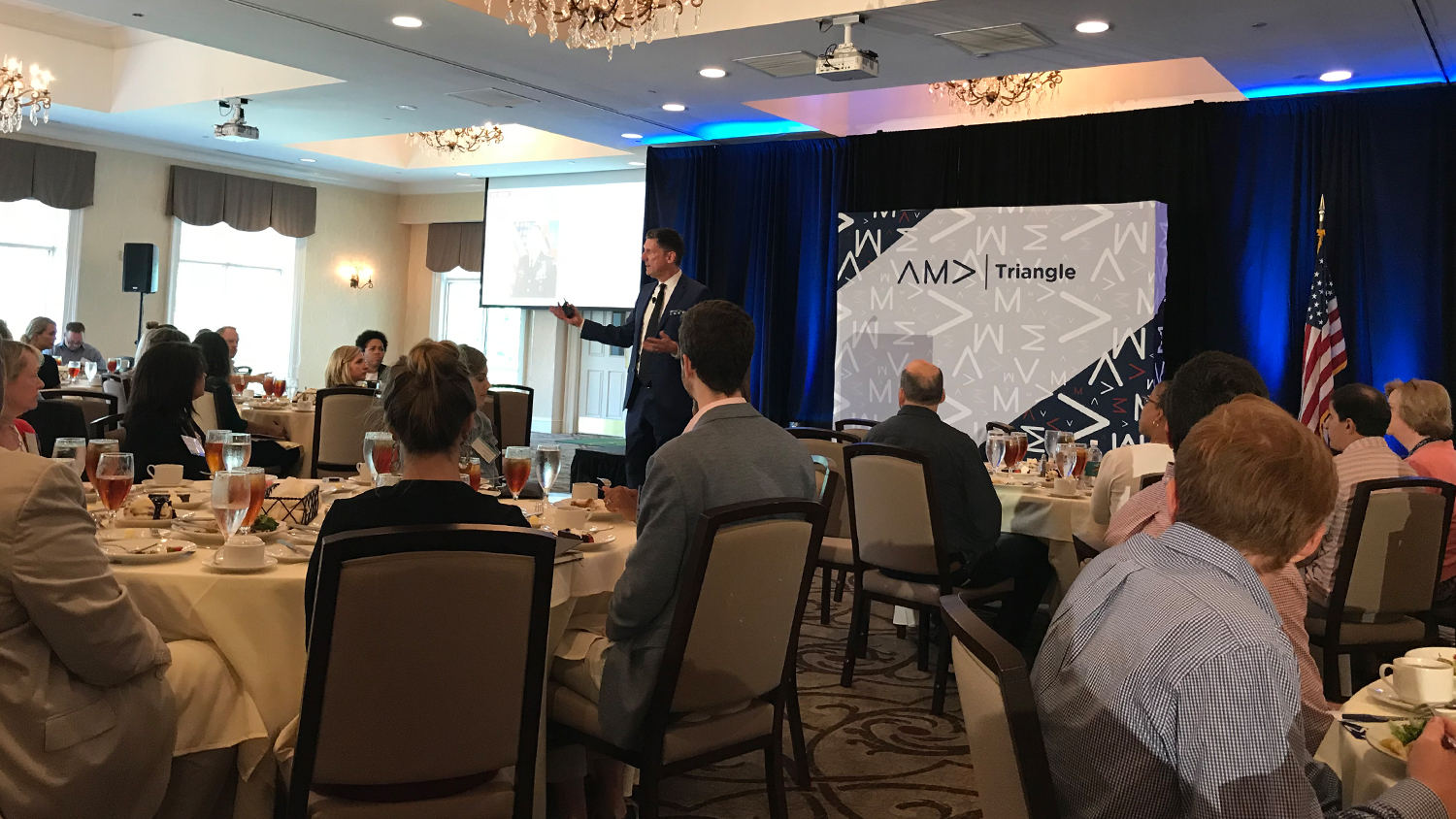 Poole College Professor Bradley Kirkman discusses leadership with AMA Triangle members at their September 2018 luncheon.