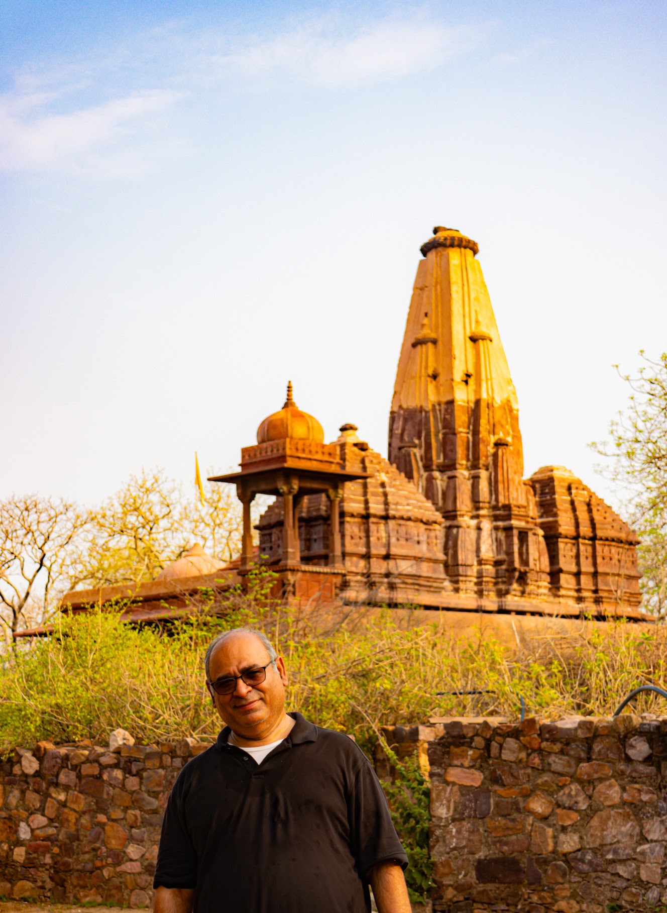 Vikas Anand in front of Hindu temple