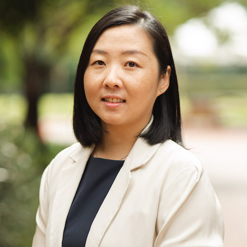 Fangfei Guo headshot