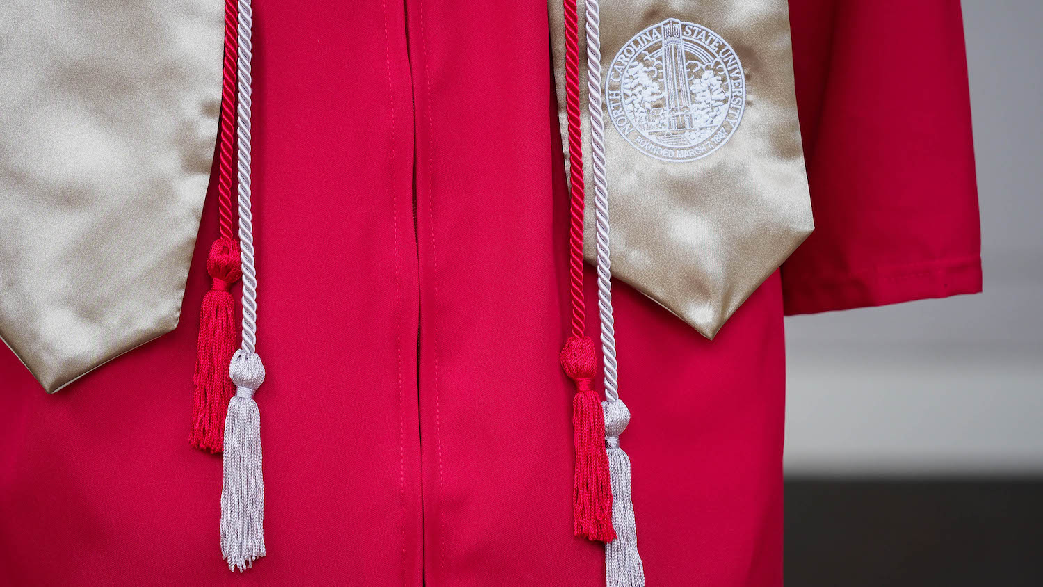 Graduation gown